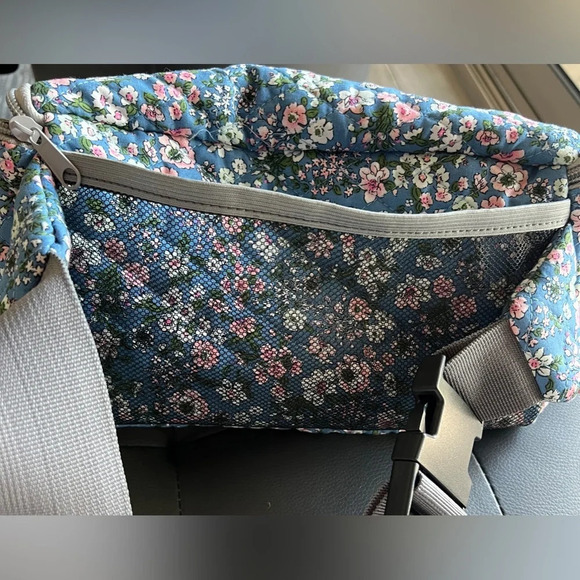 Hanfetch larger Fanny Pack blue floral - Picture 10 of 12